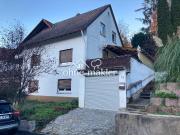 Ruhig gelegenes 5 Zimmer DHH mit schönem Ausblick in...