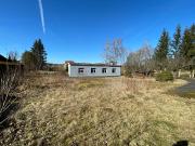 Ruhig gelegenes Baugrundstück mit Halle und riesigen... Ruhig gelegenes Baugrundstück mit Halle und riesigen...