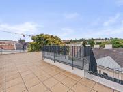 Ruhig & modern 2 Zimmer Dachgeschoß Wohnung mit großen...