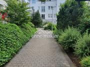 ruhig, sicher und im Park großzügige 2 Zimmer Wohnung...