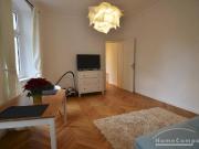 Ruhige 2 Zimmer Altbauwohnung Nähe Schloss...