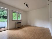 Ruhige 2 Zimmerwohnung mit Balkon und Blick ins Grüne, S...