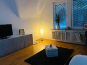 Ruhige 3 Zimmer Wohnung in Stgt Mitte ab März 2026 möbliert Ruhige 3 Zimmer Wohnung in Stgt Mitte ab März 2026 möbliert