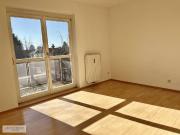 RUHIGE Balkonwohnung mit 2 getrennt begehbaren...