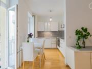 Ruhige Balkonwohnung nahe Alexanderplatz