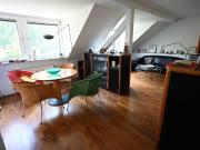 Ruhige, helle, citynahe 3 Zimmer Dachgeschosswohnung in...