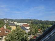 Ruhige Dachgeschoßwohnung mit Dachterrasse am Auberg in...
