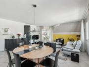 Ruhige Dachwohnung mit Weitsicht