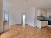 RUHIGE GARTENWOHNUNG 3 ROOM APARTMENT WITH GARDEN