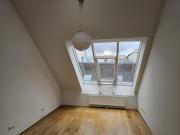 Ruhige, helle Dachgeschosswohnung mit 35 m² Süd...