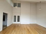 Ruhige, helle Dachgeschosswohnung mit 35 m² Süd...