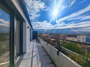 Ruhige, helle Erstbezugswohnung mit Fernblick im Zentrum