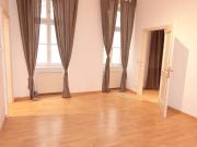 RUHIGE HOSEITIGE 2 Zimmer Altbauwohnung, mitten im 3.Bezirk!