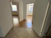 Ruhige Lage, modernes Büro/Praxis mit Autoabstellplätzen...