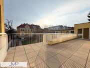 Ruhige, lichtdurchflutete 3 Zimmer Dachgeschosswohnung...