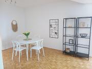 Ruhige, optimal gestaltete hofseitige 2 Zimmer Wohnung...