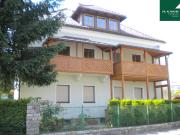 Ruhige Stadtwohnung mit Balkon und schönem abgetrennten...