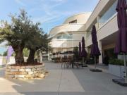 Ruhige und gehobene 2 Zimmer Wohnung an den Ostwall...