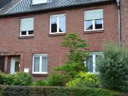 Ruhige und lichtdurchflutete möblierte Wohnung mit 2 Zimmern