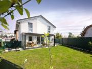 Ruhiges Familienparadies in TOP LAGE mit Wintergarten, 2...