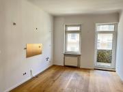 ruhiges Hinterhaus mit 2 Balkonen und Wohnküche