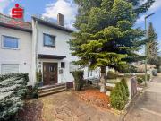 Ruhiges Reihenmittelhaus mit sonnigem Südgarten direkt...