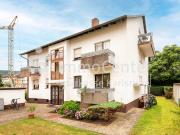 Ruhiges Wohnen mit Charme 4 Zimmer Wohnung in grüner Lage