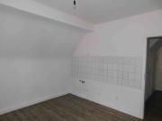 Ruhrallee: Gut geschnittene 2 Zi. DG Wohnung, wenige...