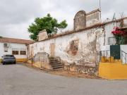 Ruína com Potencial Único no Coração da aldeia da Azaruja