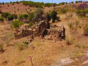 RUINA COM TERRENO COM PIP APROVADO PARA MORADIA T3 COM...