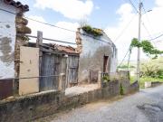 Ruína em local privilegiado para construção