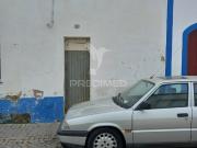 Ruina para reconstrução