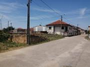 Ruinas com Terreno em Paredes do Bairro Anadia