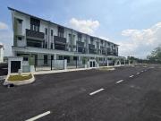 Rumah Baru Teres 3 Tingkat Low Density hanya di Antara...