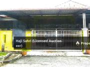 Rumah berkembar Satu tingkat yang beralamat pos di...