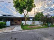 Rumah Corner Lot Di Taman Kenari Below Market Value