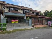 Rumah di IM 1 Bandar Indera Mahkota
