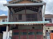 Rumah Fully Reno Balcony Depan Belakang Kota Masai