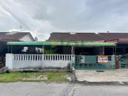 Rumah Lot Tepi jual bawah harga pasaran di Fasa 1e Seri...