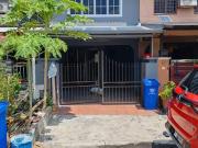 Rumah Sewa 2 tingkat di Taman Sri Muda Seksyen 25 Shah Alam