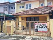 Rumah Teres 2 Tingkat Taman Selat Damai Pandamaran Port...