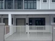 Rumah Teres 2 Tingkat Untuk Dijual Parkland Jasin Presint 1