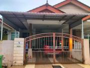 Rumah Teres Setingkat Untuk Dijual