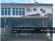 Rumah Teres yang beralamat pos di No.176, Lorong Jati...