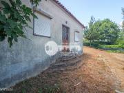 Runa com Terreno e Potencial de Construo em Arcos de...