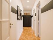 Rupit 3 bedrooms, office and terrace in Alvalade
