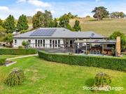 Rural Elegance on 12 Acres With Creek Frontage A Truly...