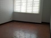 Rush 3 BR For Sale in Makati near Ayala, Legaspi,...