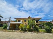 Rush Luxury House and Lot for Sale near SM Mall Uptown