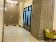 RUSH SALE! 2 Bedroom Corner Unit in Pioneer Woodlands...